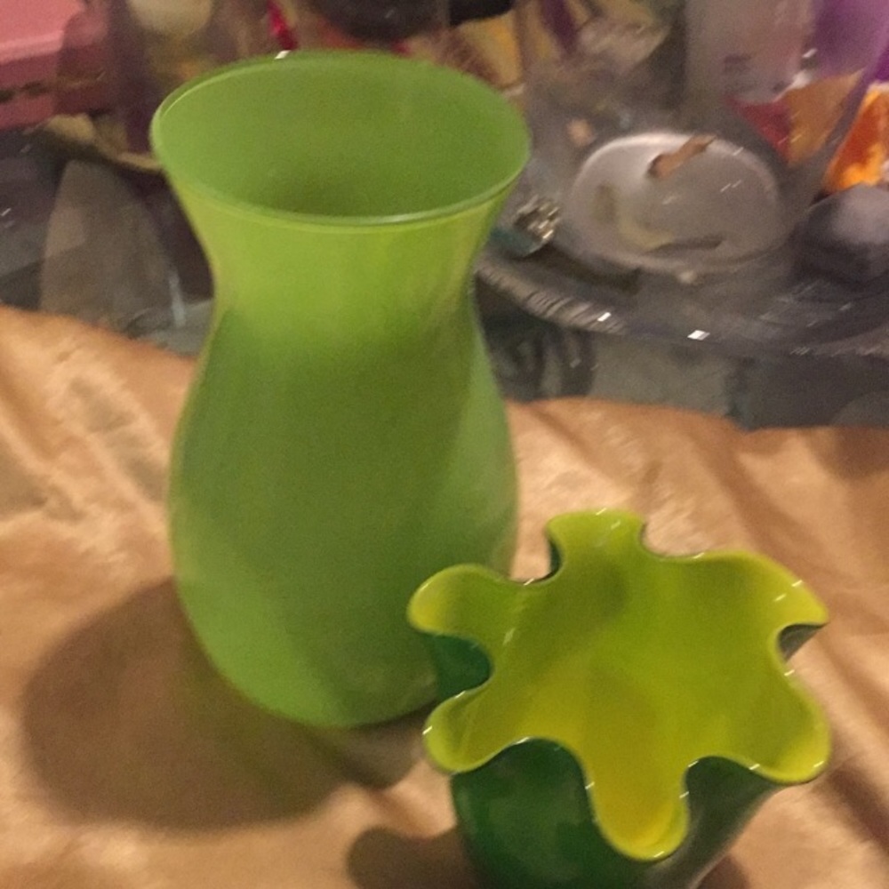 2 HRS‼️🎁 ELEGANT VASE BUNDLE - Picture 1 of 2